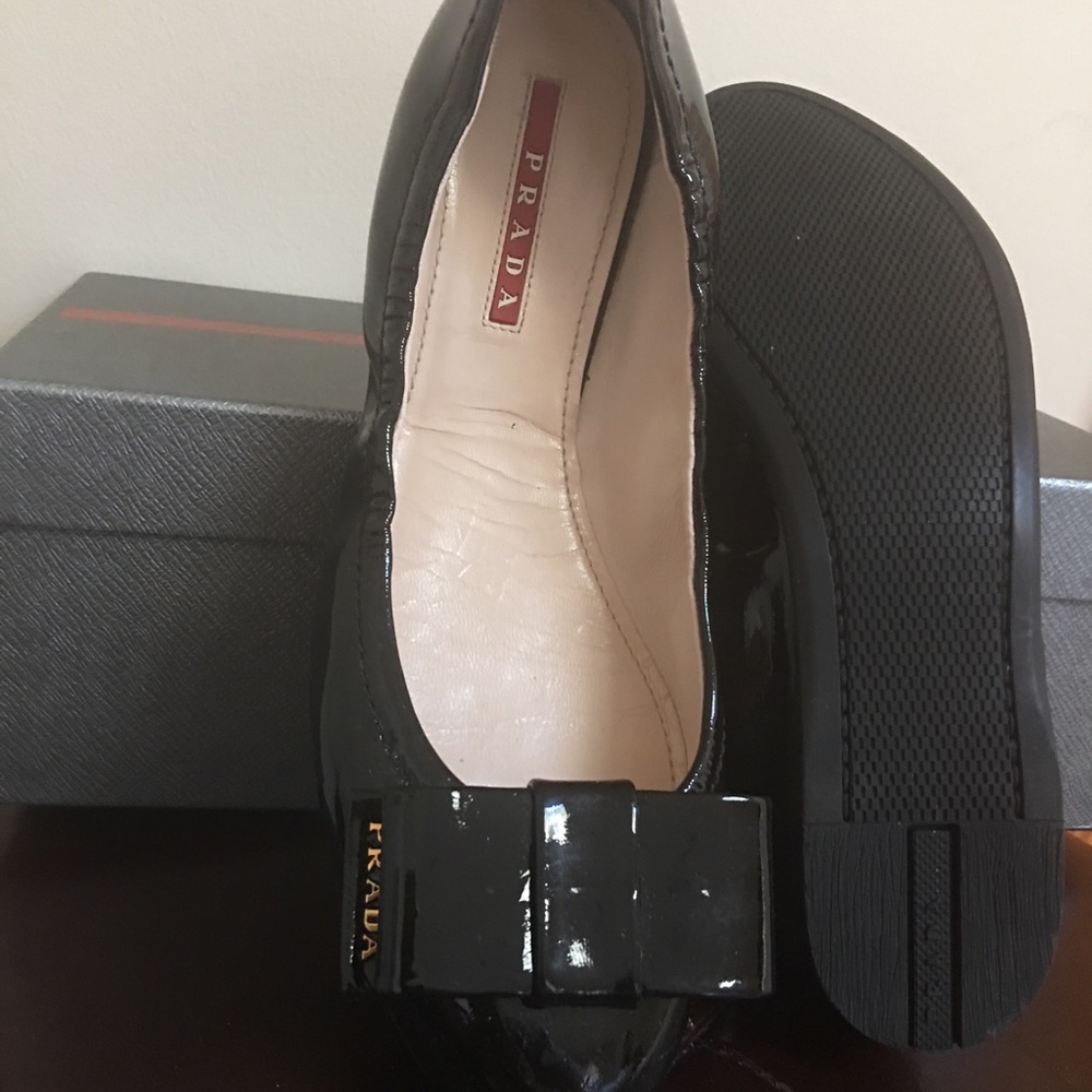 Prada flats size 7 - Picture 4 of 6